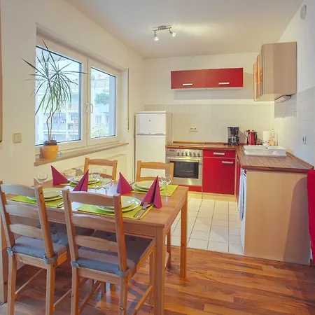 Zentrum Sued Emilienstrasse * Leipzig